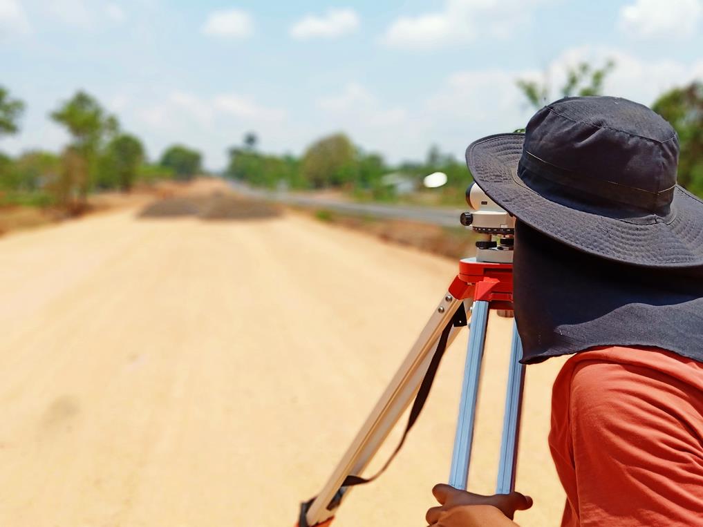 Buying Land in Kenya - Land Surveyor